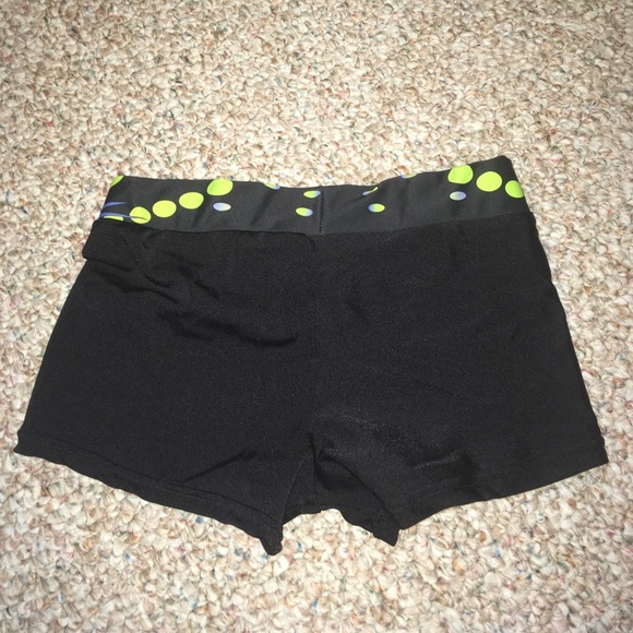 Spandex shorts - Picture 2 of 2
